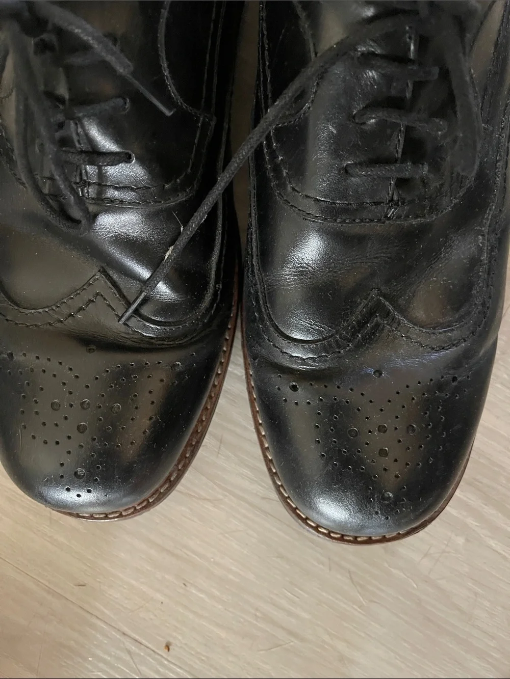 Men's Black Leather Wingtip Derby Dress Shoes